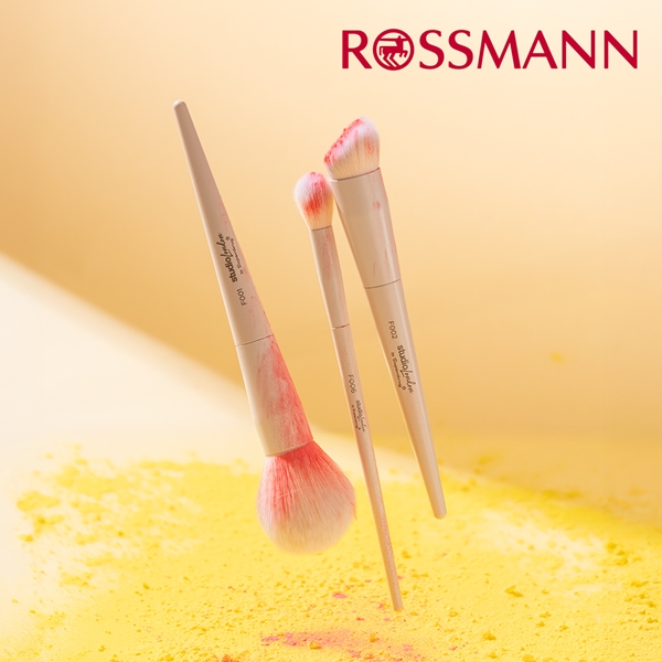 Rossmann zdradza sekret perfekcyjnego makijażu